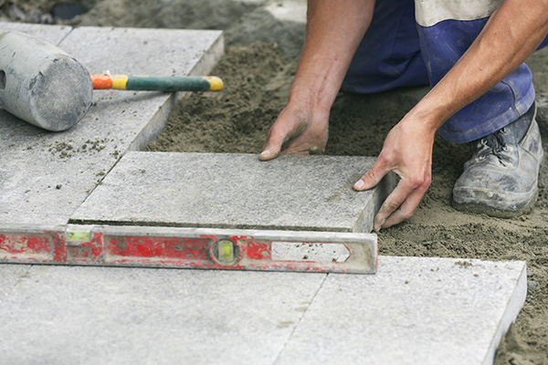 AGC Environnement : maçon, carreleur, chef de chantier à Reims